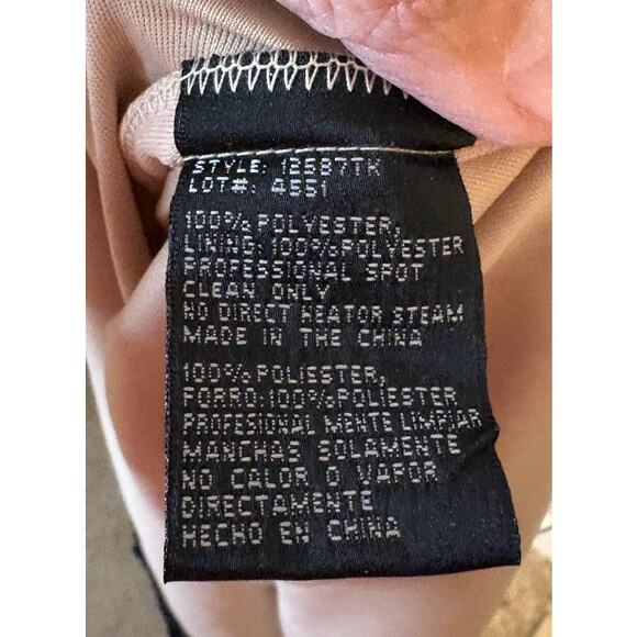 Betsy & Adam Navy Blue Lace and Taupe Evening Gown Size 6 - Picture 8 of 8